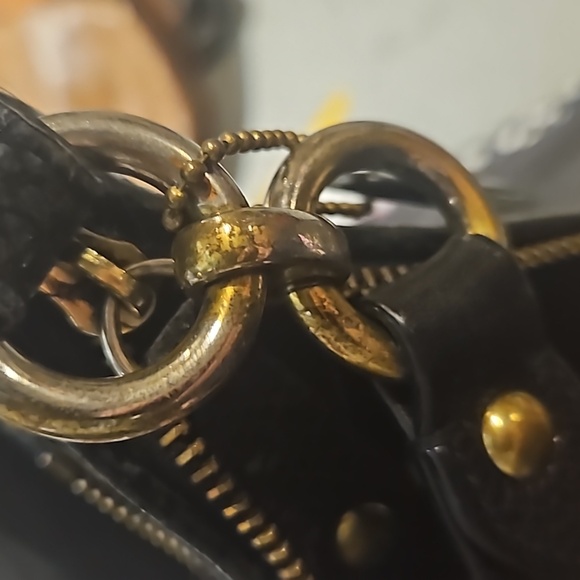 Coach Ashley Black Leather Shoulder Bag - Picture 9 of 13